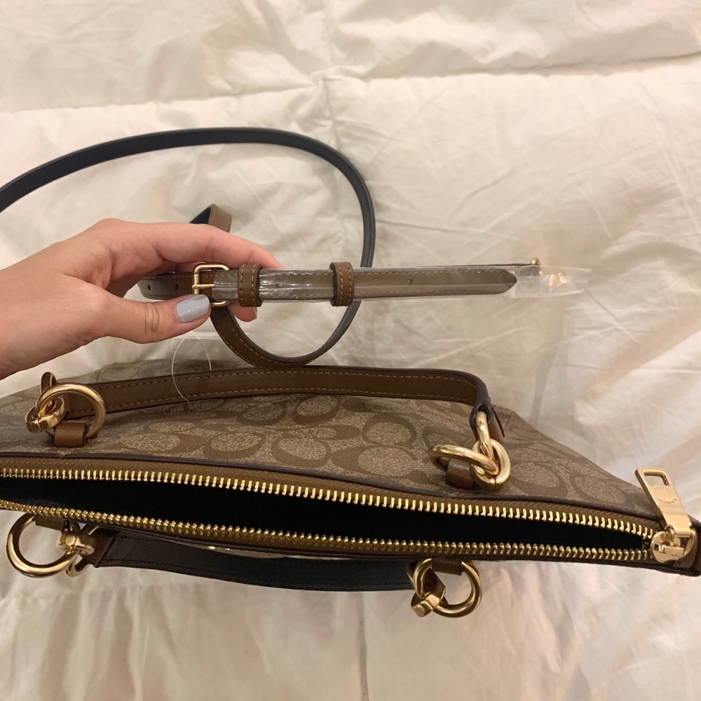 Coach Handbag (new with tags) - Picture 4 of 5